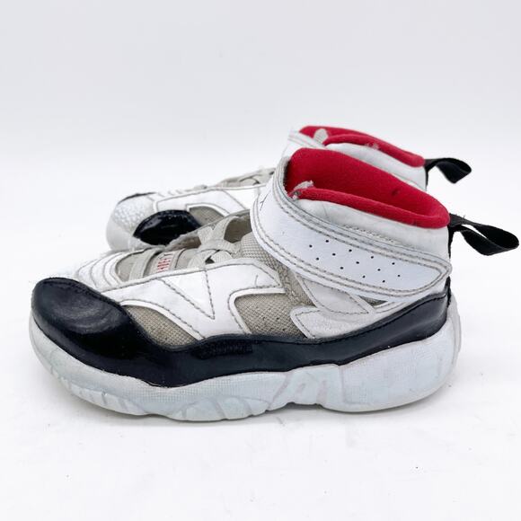 Jordan Toddler Jumpman Two Trey Shoes White Black Size 9C - Picture 2 of 6